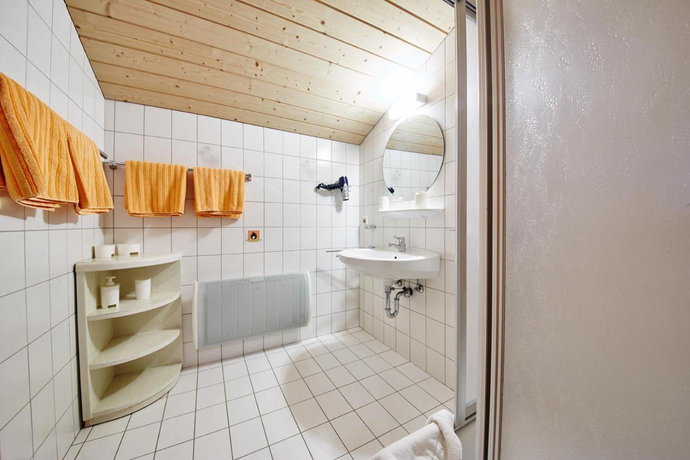 Living Apartment *