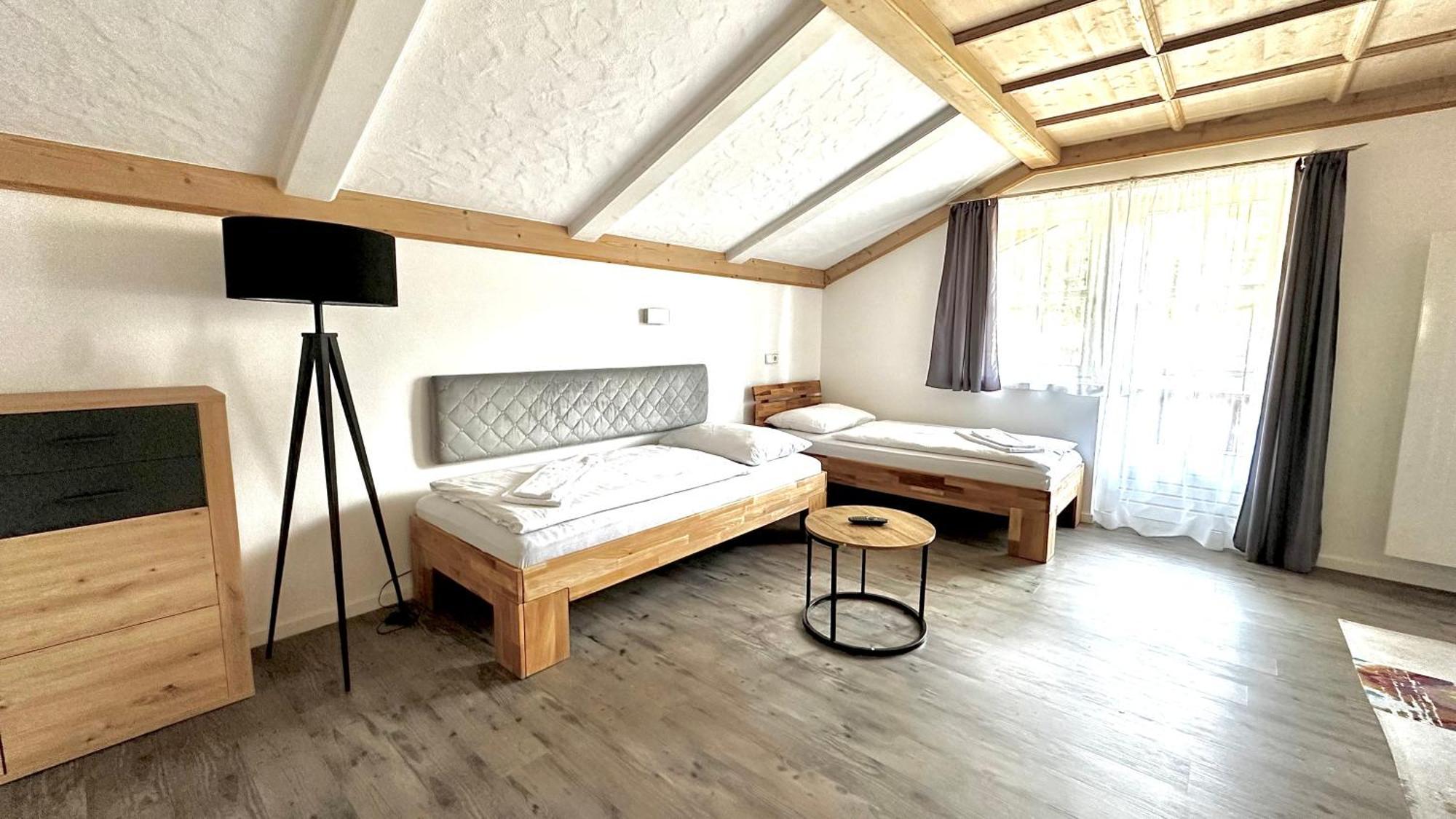 Living Apartment *